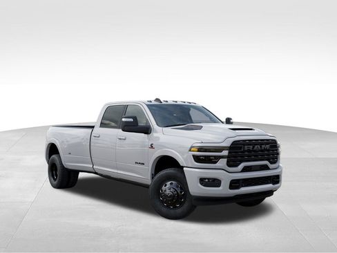 New 2026 RAM 3500 Limited image 5