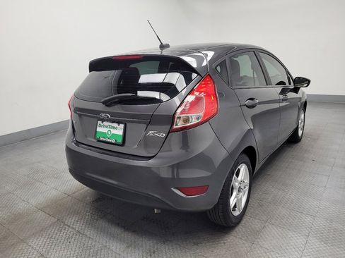 Used 2019 Ford Fiesta SE image 9