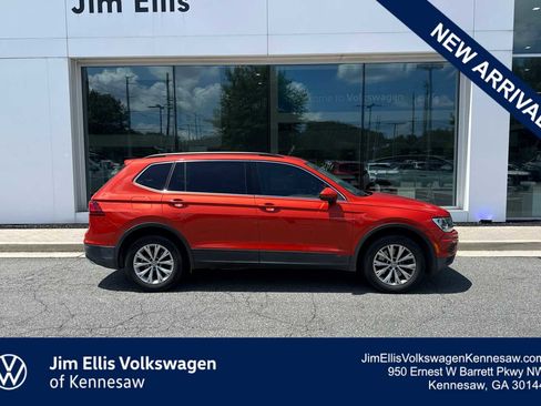 Used 2019 Volkswagen Tiguan SE AWD/4WD image 1