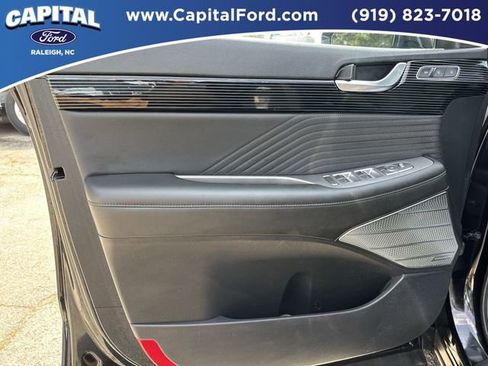 Used 2024 Hyundai Palisade Calligraphy image 19