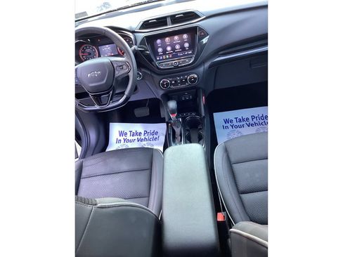 Used 2023 Chevrolet TrailBlazer RS w/ Sun and Liftgate Package AWD/4WD image 19