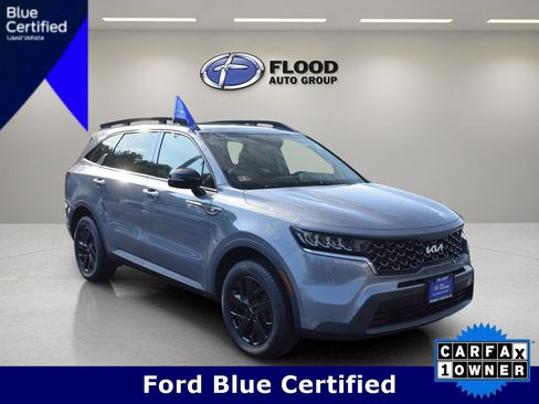 Used 2022 Kia Sorento S w/ Panoramic Sunroof Package AWD/4WD image 1