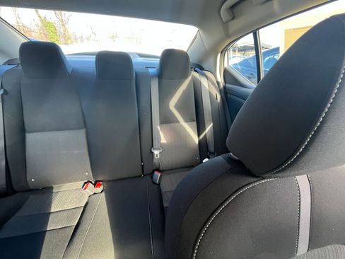 Used 2025 Nissan Sentra SV image 31