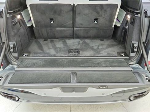 Used 2026 BMW X7 xDrive40i image 14