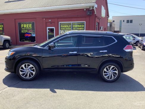 Used 2015 Nissan Rogue SL w/ SL Premium Package image 4