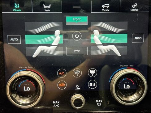 Used 2020 Land Rover Range Rover HSE AWD/4WD image 6