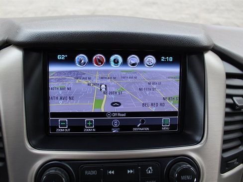 Used 2018 GMC Yukon Denali w/ Denali Ultimate Package AWD/4WD image 10