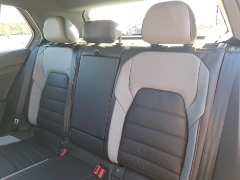 New 2026 Volkswagen GTI SE image 13