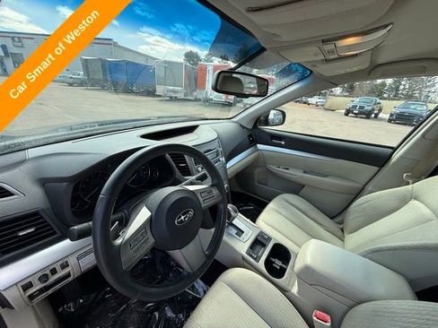 Used 2011 Subaru Legacy 2.5i Premium w/ All-Weather Pkg AWD/4WD image 10