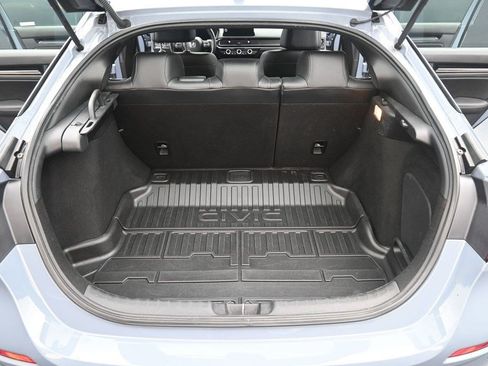Used 2022 Honda Civic Sport Touring image 10