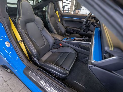 Used 2022 Porsche 911 Turbo S image 15