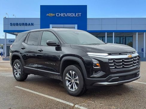 New 2026 Chevrolet Equinox LT w/ Convenience Package II FWD image 3