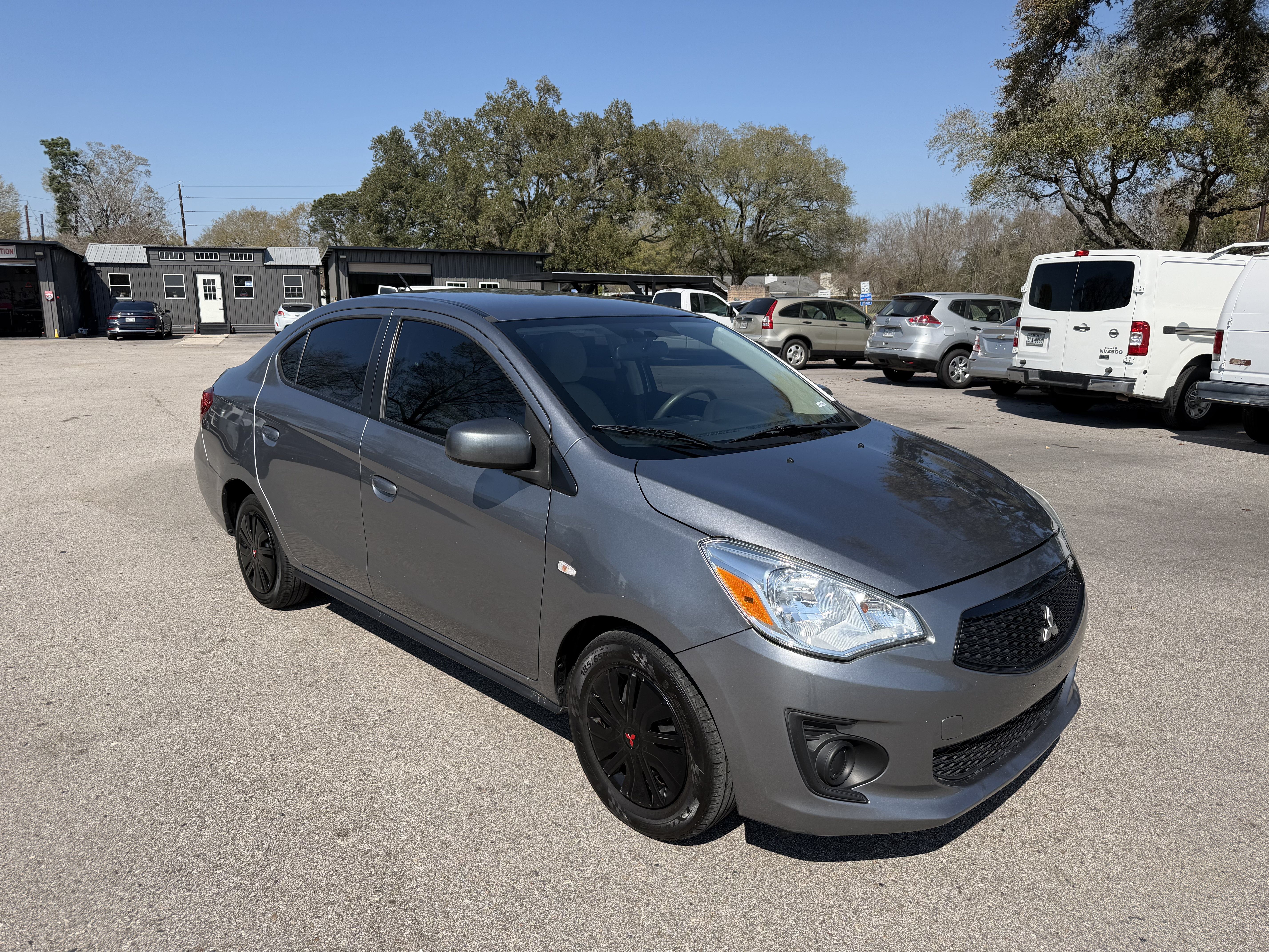 Used 2020 Mitsubishi Mirage G4 ES FWD image 1
