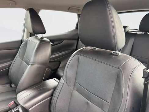 Used 2017 Nissan Rogue Sport SL FWD image 23