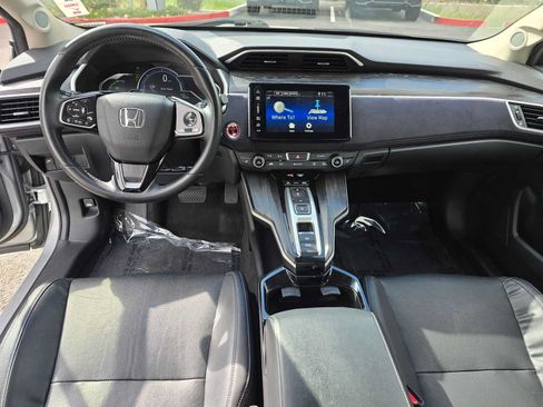 Used 2021 Honda Clarity Touring image 19