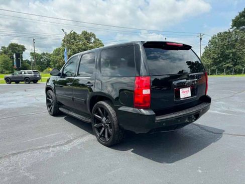 Used 2013 Chevrolet Tahoe LT RWD image 3