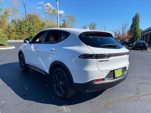 Used 2023 Dodge Hornet GT w/ GT Blacktop Package image 5