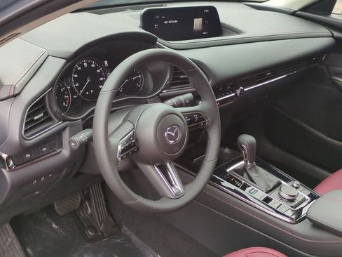 New 2025 MAZDA CX-30 AWD 2.5 S w/ Preferred Package image 2