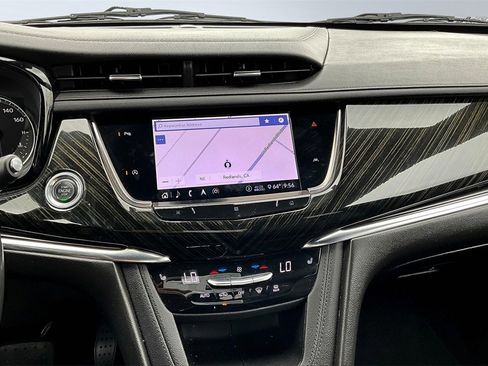 Used 2020 Cadillac XT6 Premium Luxury image 6
