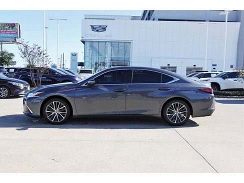 Used 2022 Lexus ES 350 w/ Premium Package image 3