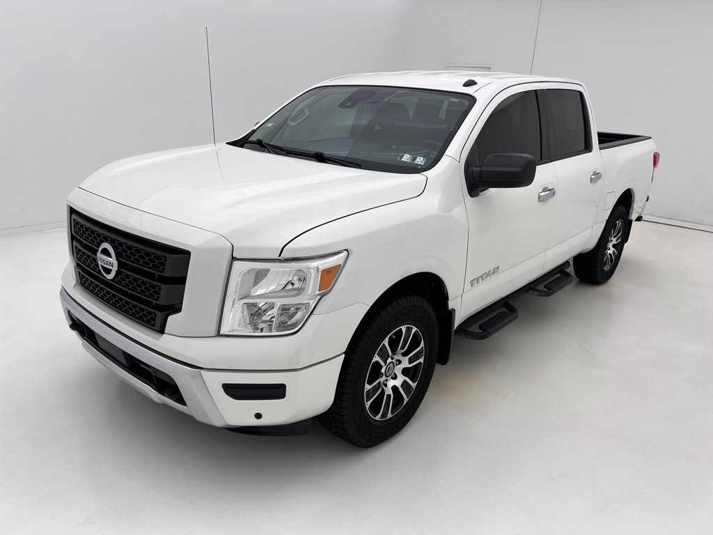 Used 2021 Nissan Titan SV w/ SV Convenience Package AWD/4WD image 4