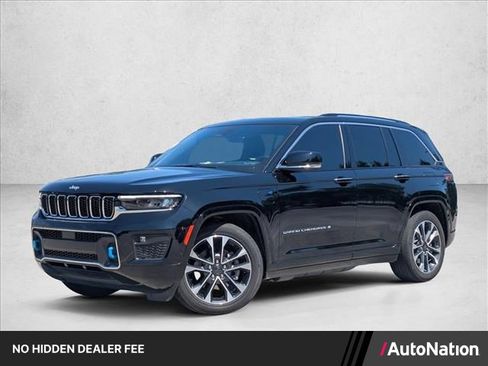 Used 2023 Jeep Grand Cherokee Overland AWD/4WD image 1