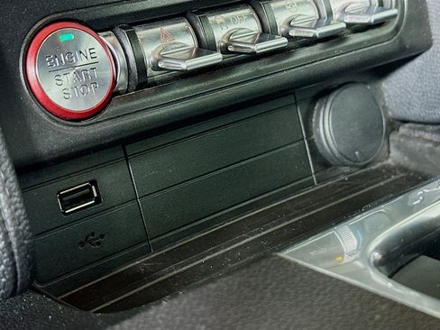 Used 2019 Ford Mustang Premium image 25