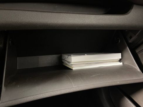 Used 2020 Hyundai Santa Fe Limited image 27