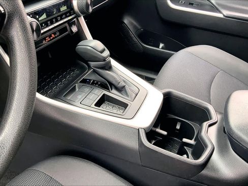 Used 2025 Toyota RAV4 LE image 16