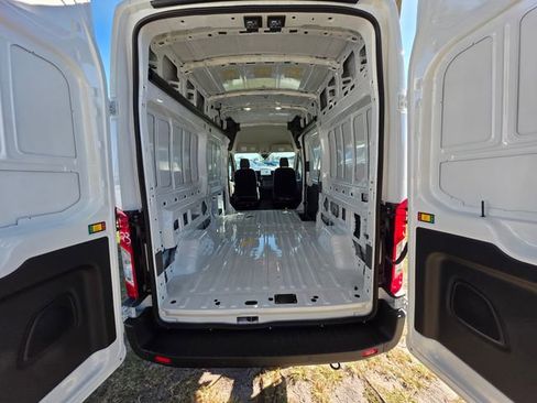 New 2026 Ford Transit 250 148 High Roof image 21