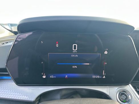 Used 2025 Chevrolet Trax LT w/ Driver Confidence Package image 18