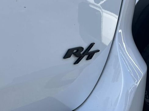 Used 2019 Dodge Durango R/T w/ Blacktop Package RWD image 12