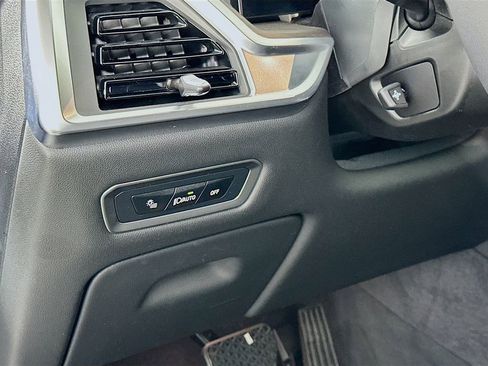 Used 2025 BMW X7 xDrive40i image 10