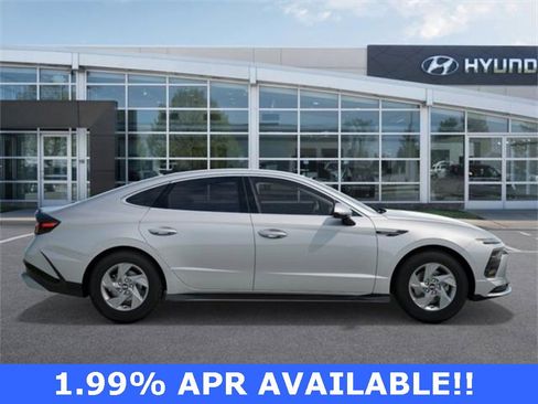 Certified 2025 Hyundai Sonata SE image 7