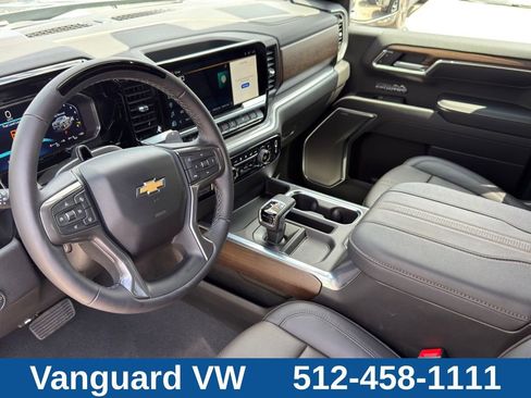 Used 2026 Chevrolet Silverado 1500 High Country w/ Technology Package AWD/4WD image 14