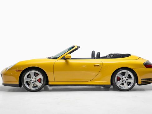 Used 2004 Porsche 911 Carrera 4S AWD/4WD image 12