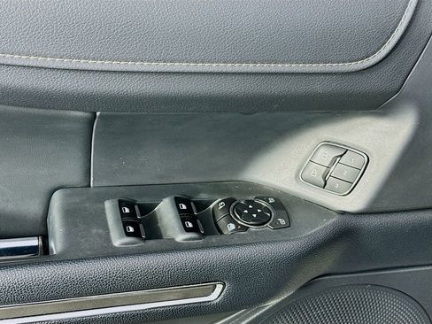 Used 2023 Ford Expedition Max XLT image 20