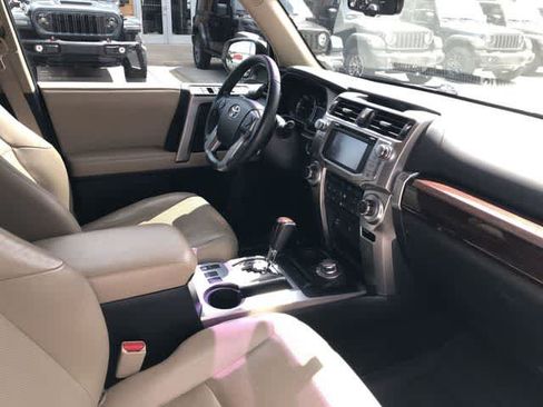 Used 2016 Toyota 4Runner Limited AWD/4WD image 42