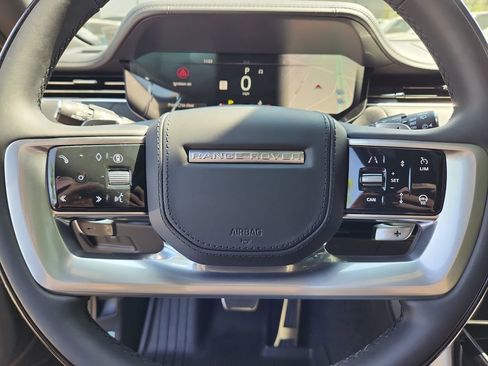 New 2026 Land Rover Range Rover Long Wheelbase Autobiography image 18