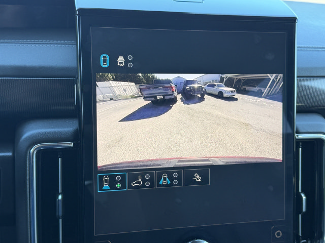 Used 2025 GMC Yukon Elevation w/ LPO, Floor Liner Package RWD image 39