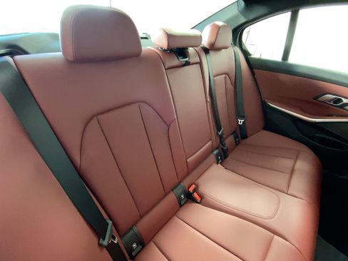 Used 2026 BMW 330i 330i (330i Sedan) w/ M Sport Package image 31