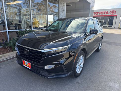 Used 2025 Honda CR-V EX-L image 2