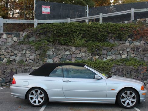 Used 2001 BMW 325Ci Convertible image 5