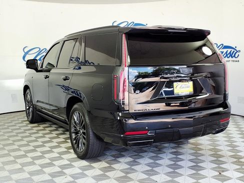 Used 2025 Cadillac Escalade Sport Platinum AWD/4WD image 2