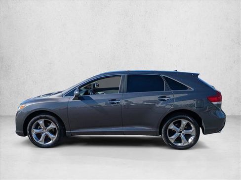 Used 2011 Toyota Venza image 8