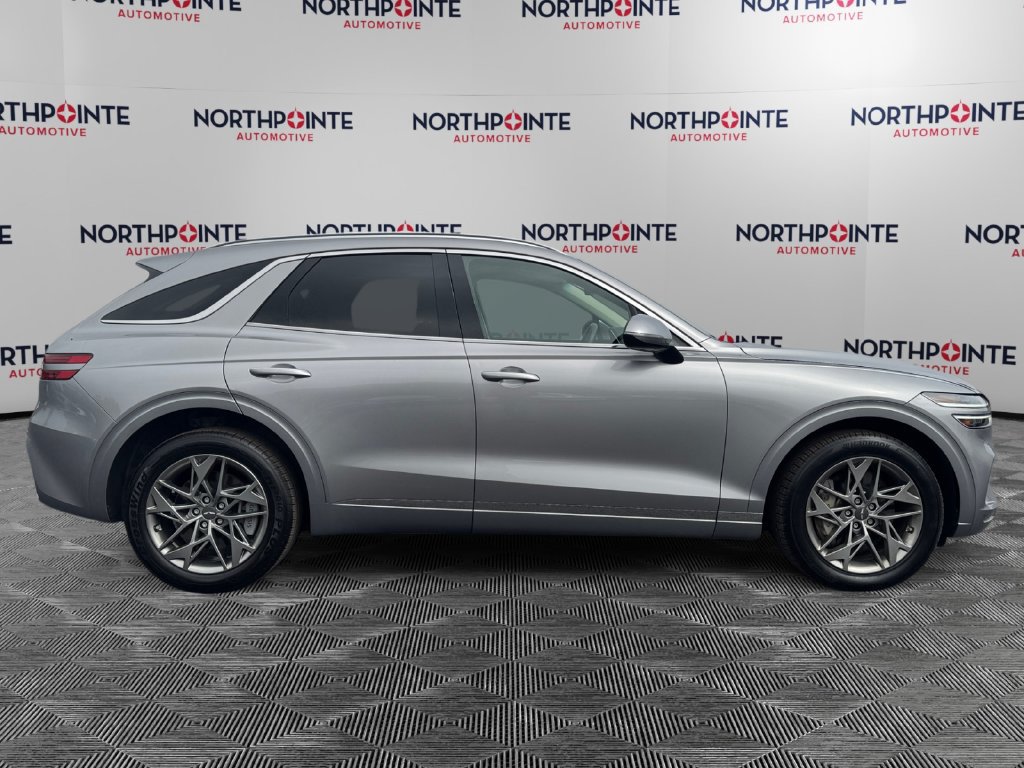Used 2025 Genesis GV70 2.5T AWD/4WD image 7