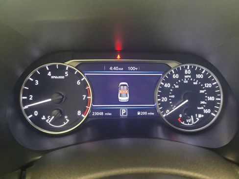 Used 2025 Nissan Sentra SV FWD image 23