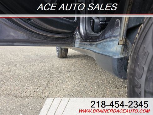 Used 2019 Jeep Compass Trailhawk AWD/4WD image 7