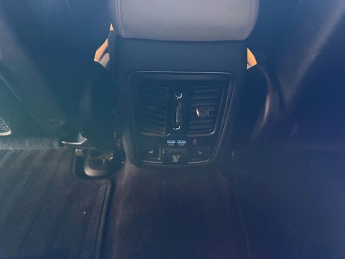 Used 2017 Jeep Grand Cherokee Limited 75th Anniversary image 21