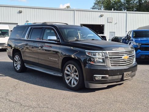 Used 2015 Chevrolet Suburban LTZ AWD/4WD image 3